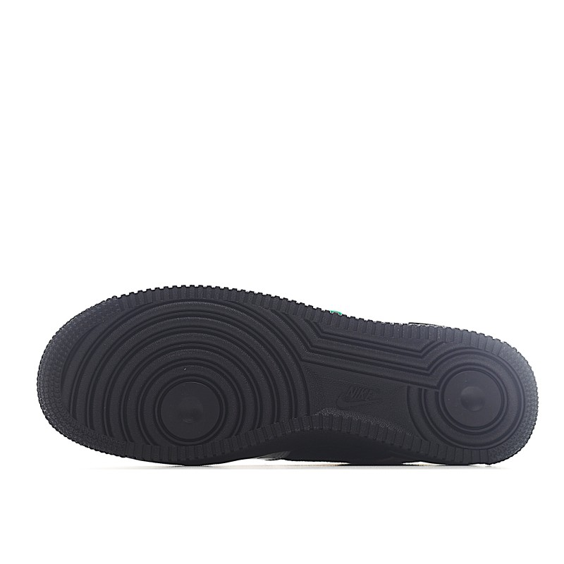 나이키 에어포스 1 로우