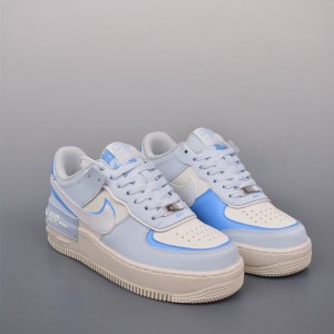 나이키 에어포스 1 로우