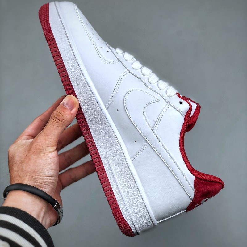 나이키 에어포스 1 로우