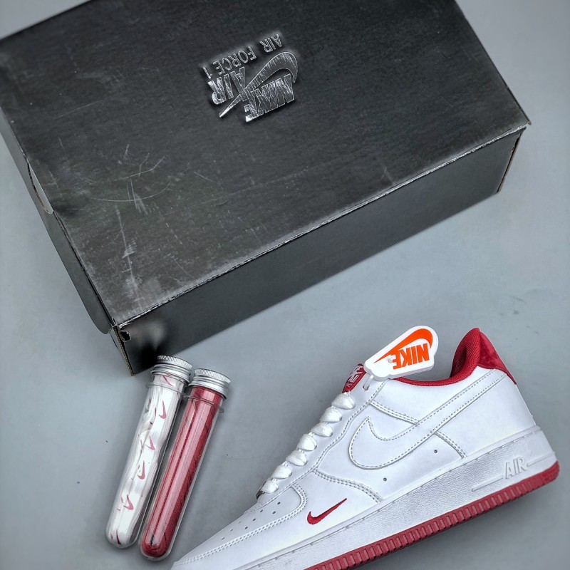 나이키 에어포스 1 로우