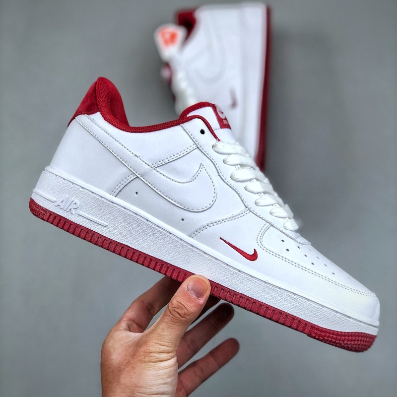 나이키 에어포스 1 로우