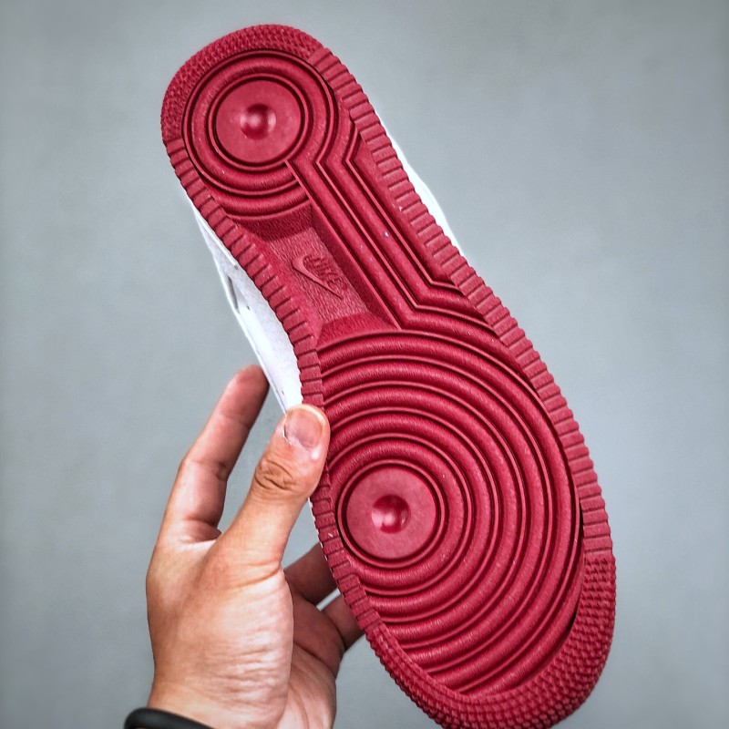 나이키 에어포스 1 로우