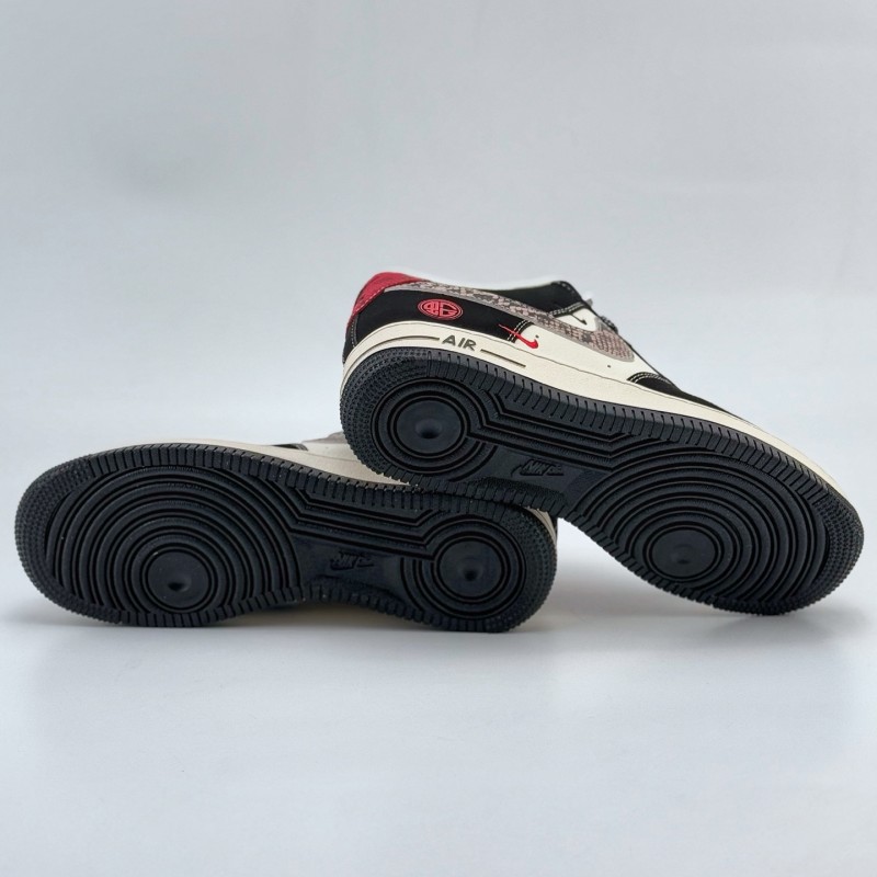 나이키 에어포스 1 로우