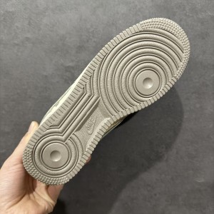 나이키 에어포스 1 로우