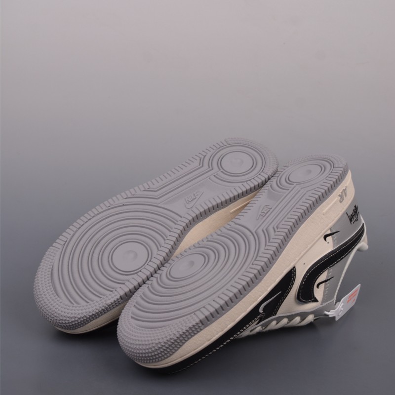 나이키 에어포스 1 로우