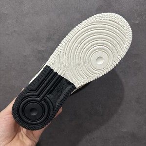 나이키 에어포스 1 로우