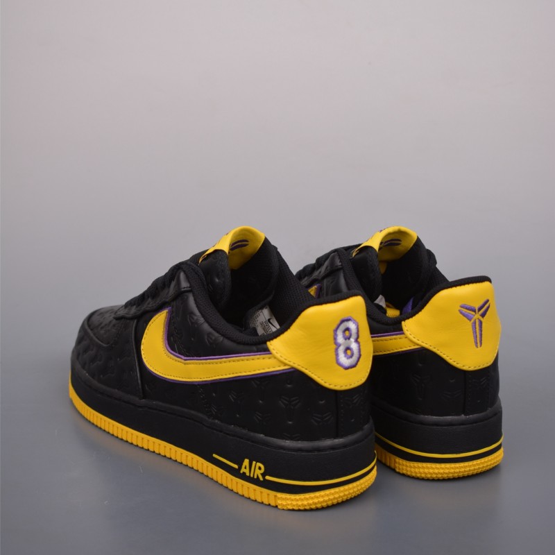 나이키 에어포스 1 로우