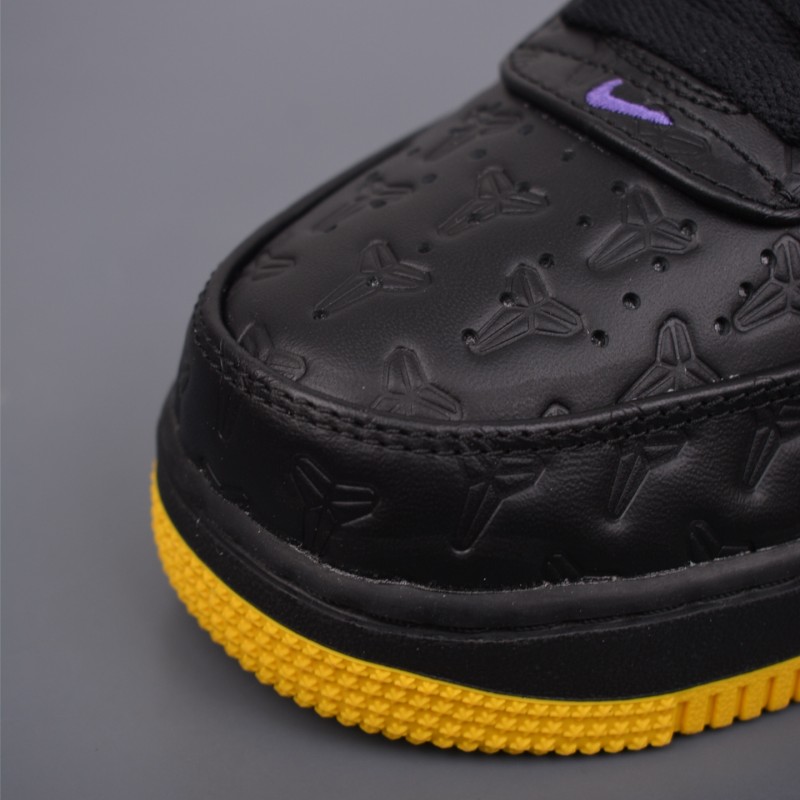 나이키 에어포스 1 로우