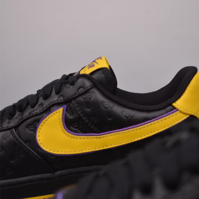 나이키 에어포스 1 로우