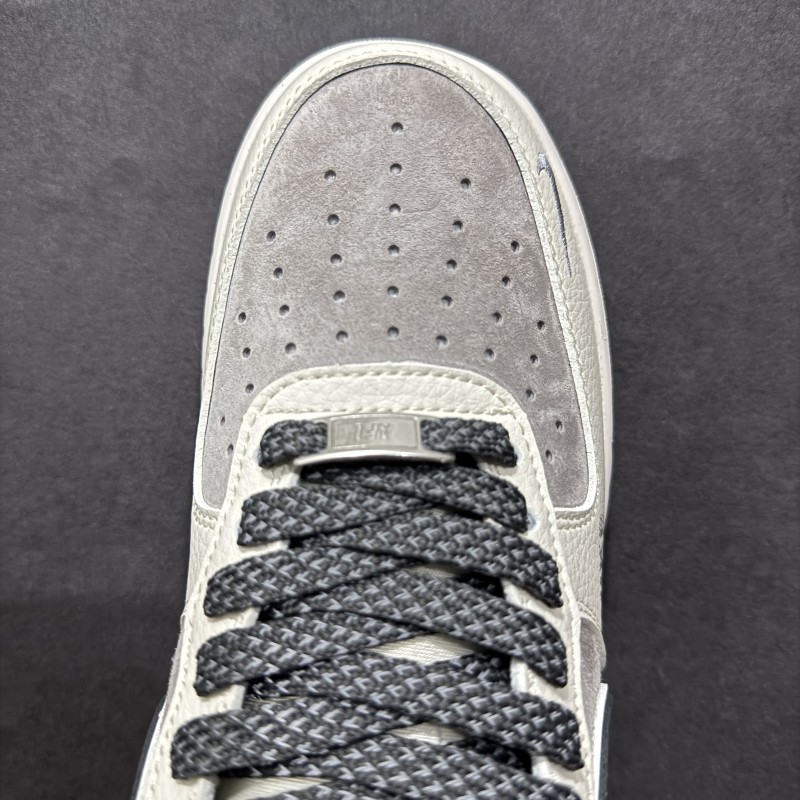 나이키 에어포스 1 로우