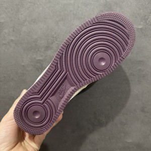 나이키 에어포스 1 로우