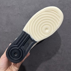 나이키 에어포스 1 로우