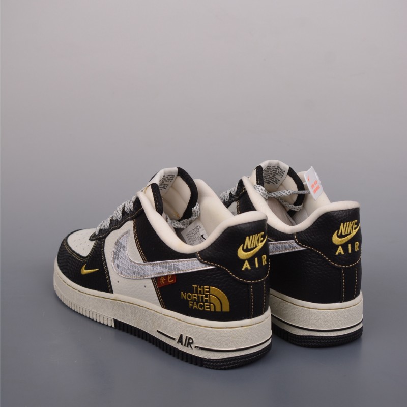 나이키 에어포스 1 로우