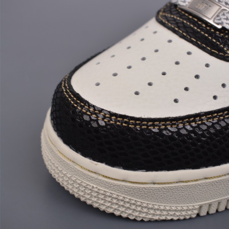 나이키 에어포스 1 로우