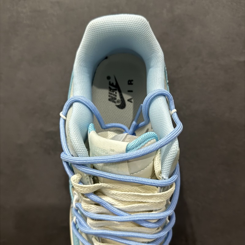 나이키 에어포스 1 로우