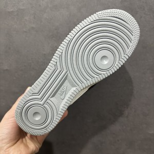 나이키 에어포스 1 로우