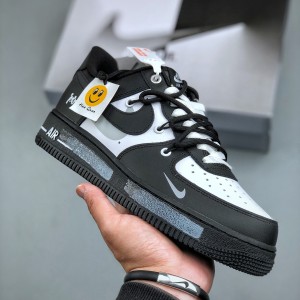 나이키 에어포스 1 로우