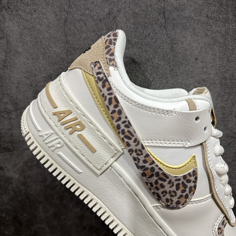 나이키 에어포스 1 로우