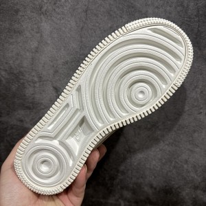 나이키 에어포스 1 로우