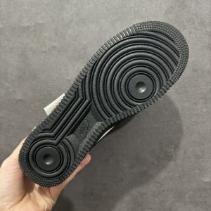 나이키 에어포스 1 로우