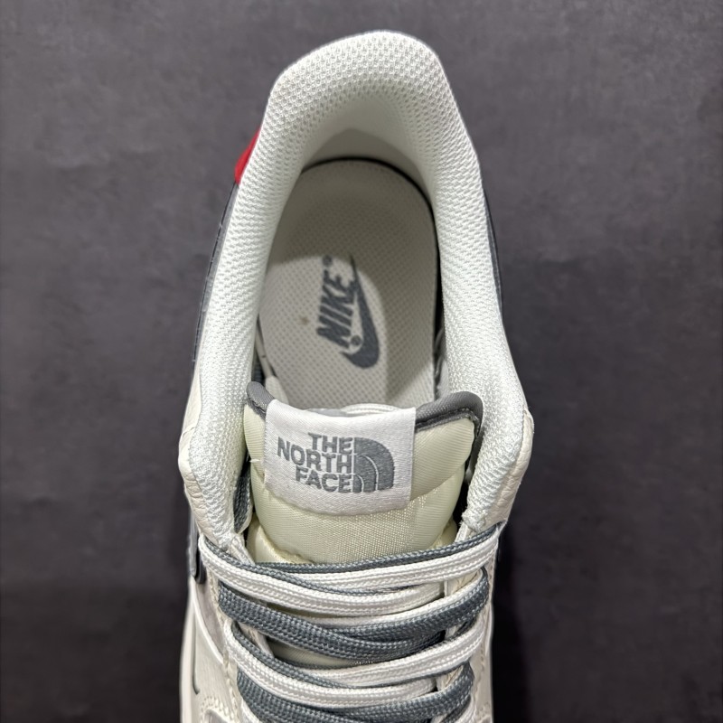 나이키 에어포스 1 로우