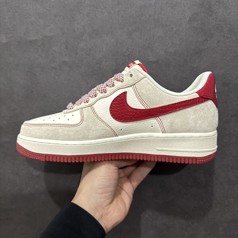 나이키 에어포스 1 로우