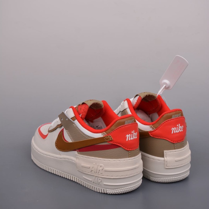 나이키 에어포스 1 로우