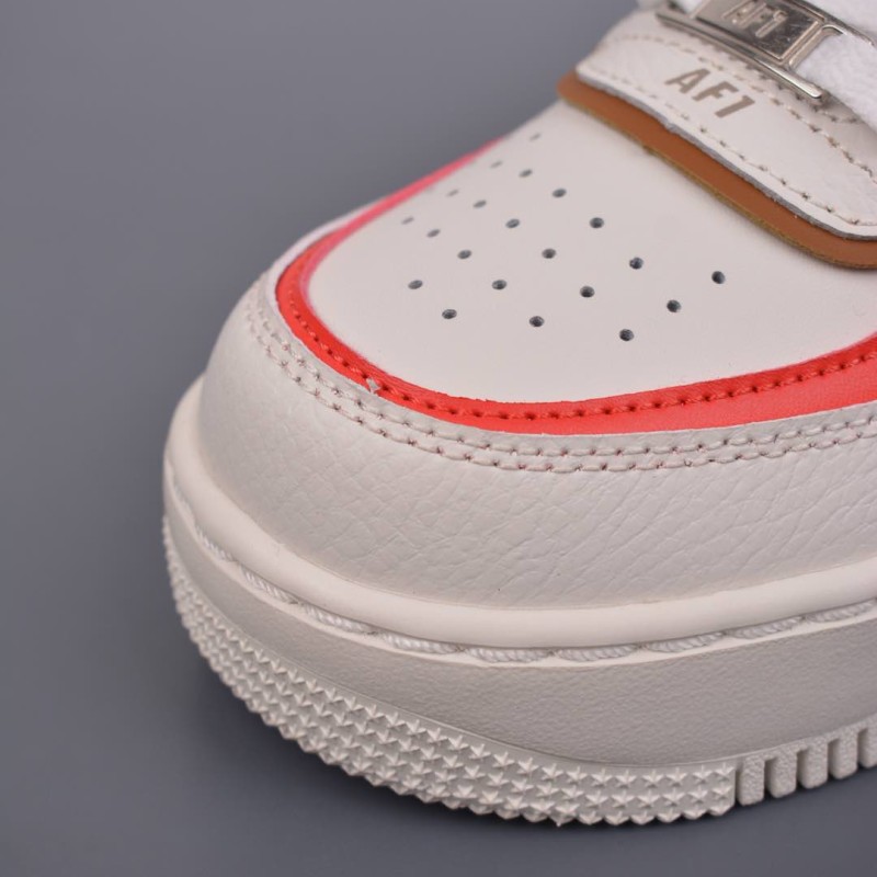 나이키 에어포스 1 로우