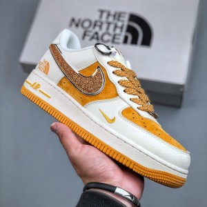 나이키 에어포스 1 로우