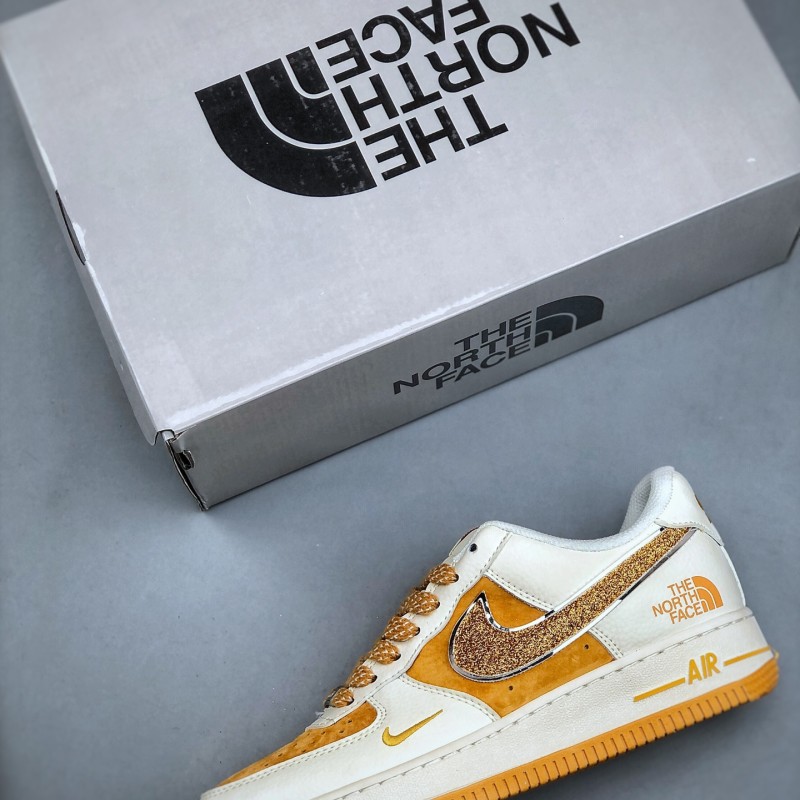 나이키 에어포스 1 로우