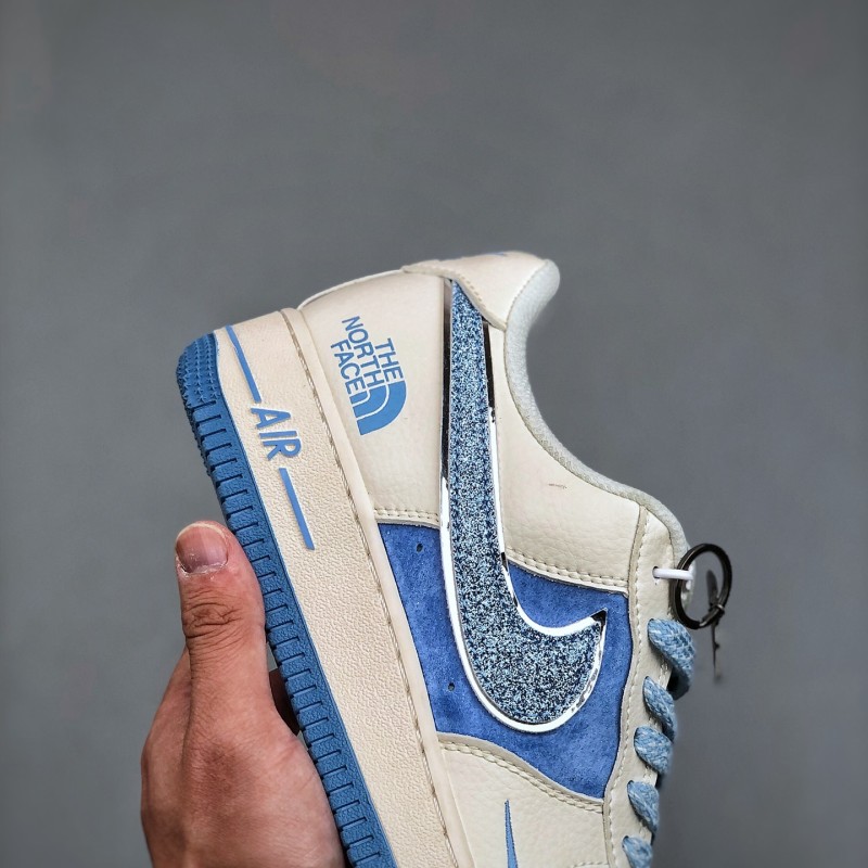 나이키 에어포스 1 로우