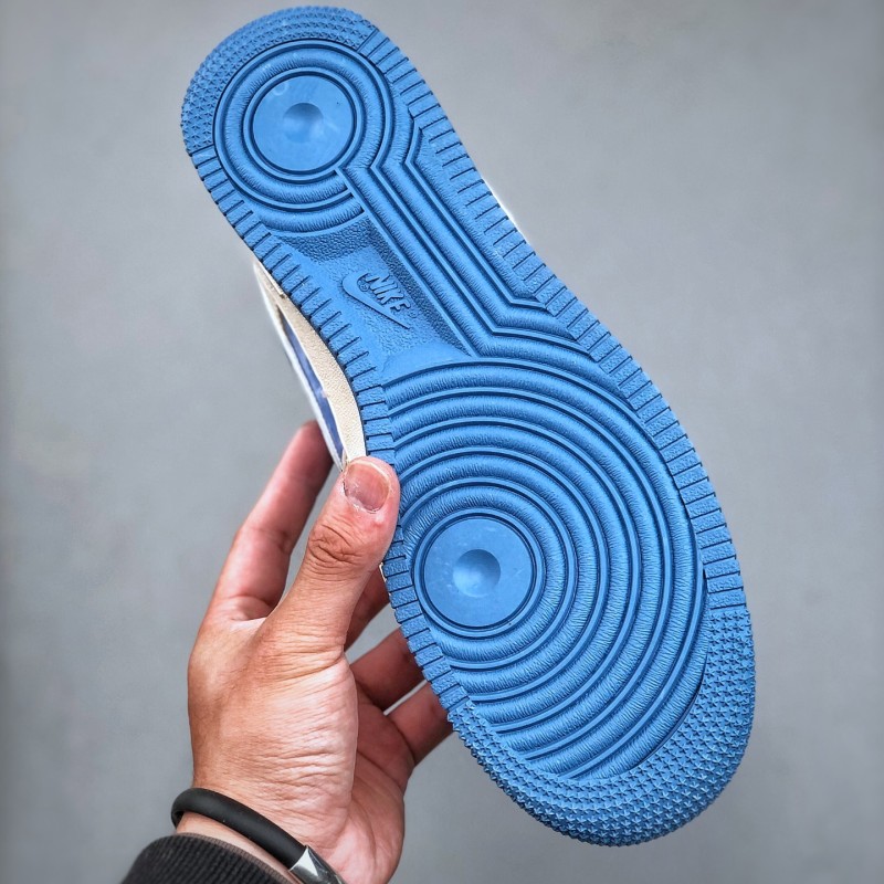 나이키 에어포스 1 로우