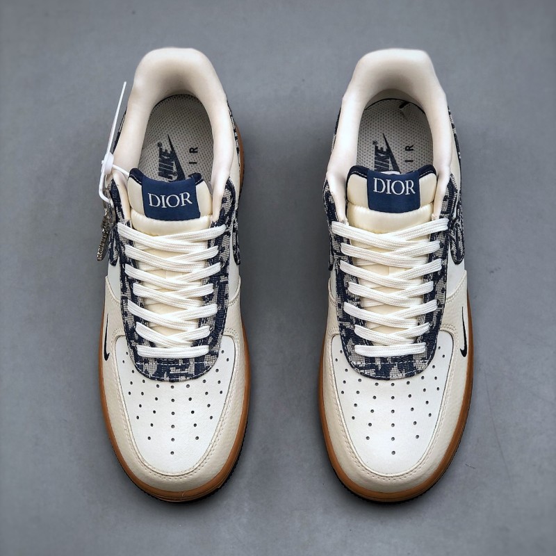 나이키 에어포스 1 로우