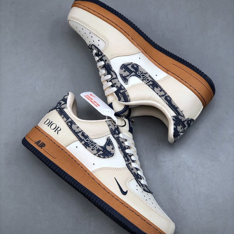 나이키 에어포스 1 로우