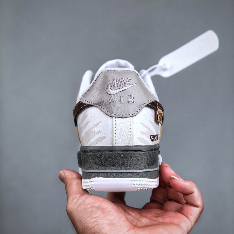 나이키 에어포스 1 로우