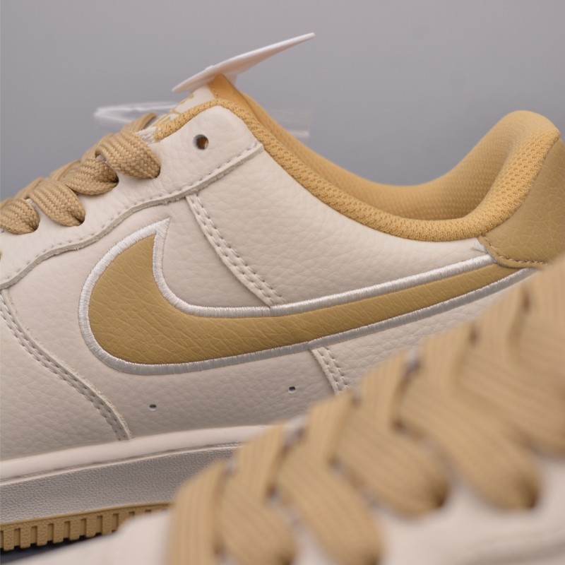 나이키 에어포스 1 로우