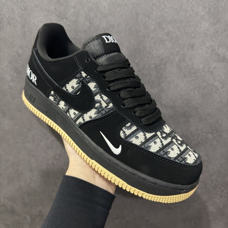 나이키 에어포스 1 로우