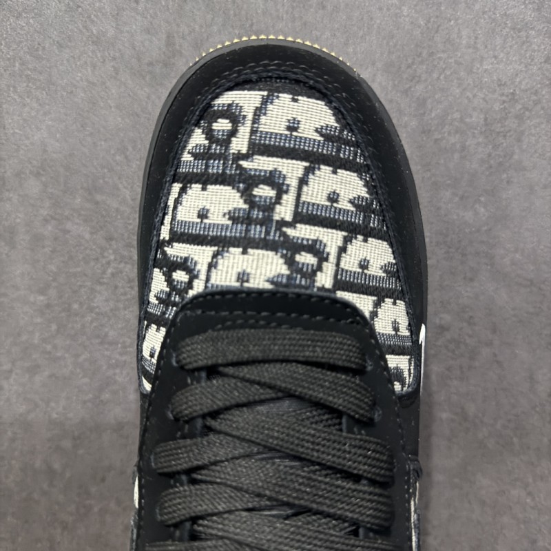 나이키 에어포스 1 로우