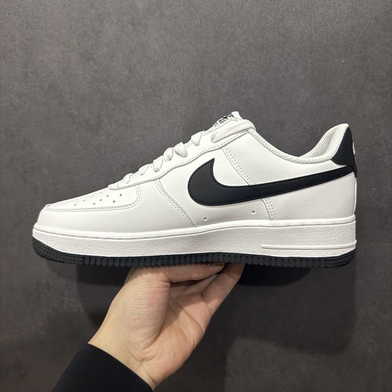 나이키 에어포스 1 로우