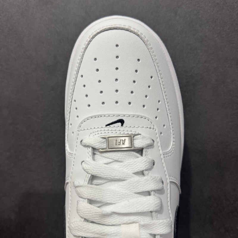 나이키 에어포스 1 로우