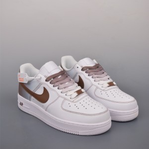 나이키 에어포스 1 로우