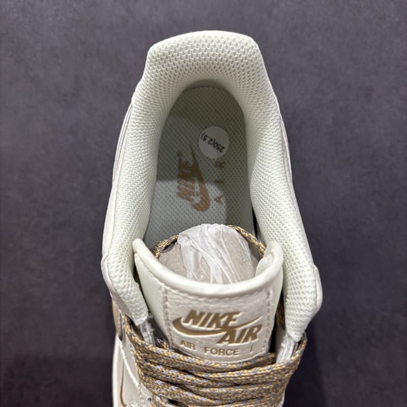 나이키 에어포스 1 로우