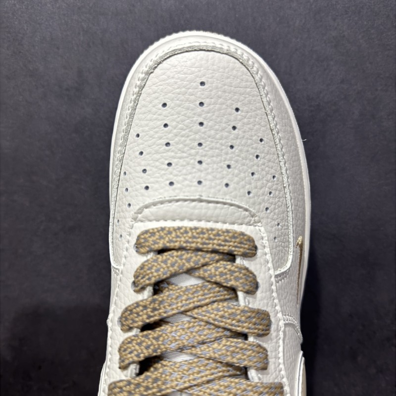 나이키 에어포스 1 로우