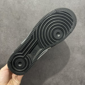 나이키 에어포스 1 로우