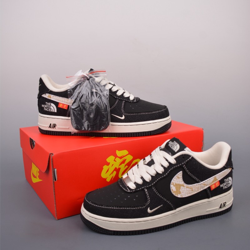 나이키 에어포스 1 로우