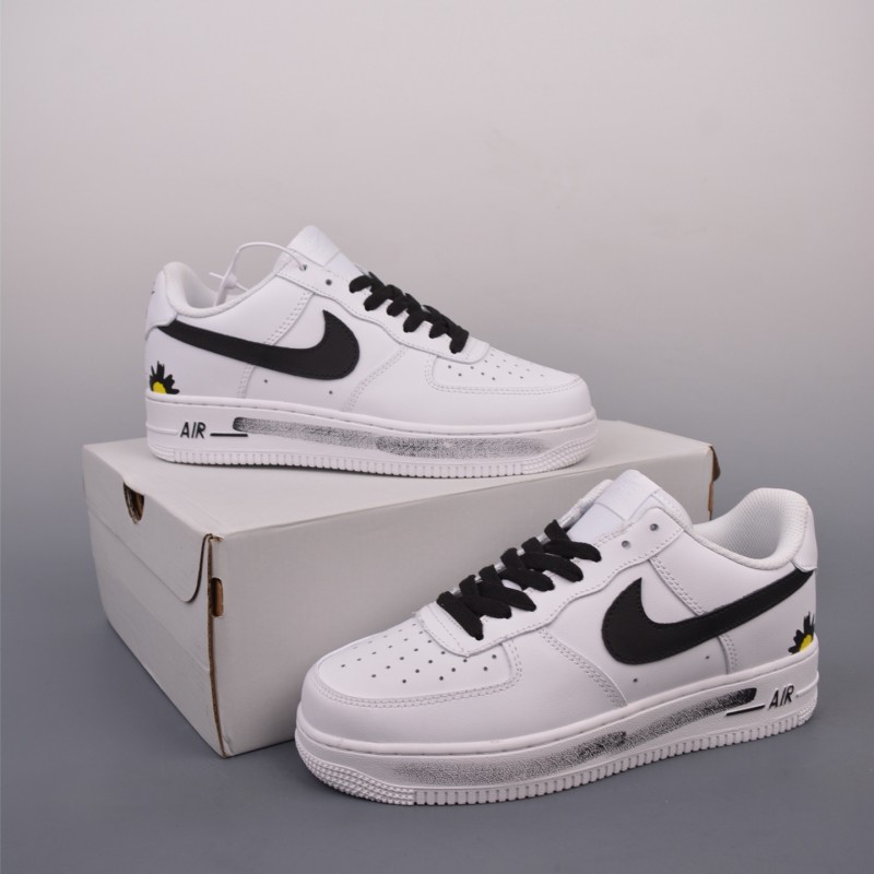 나이키 에어포스 1 로우