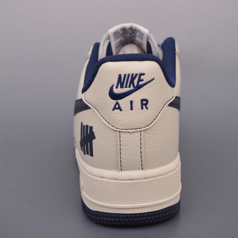 나이키 에어포스 1 로우