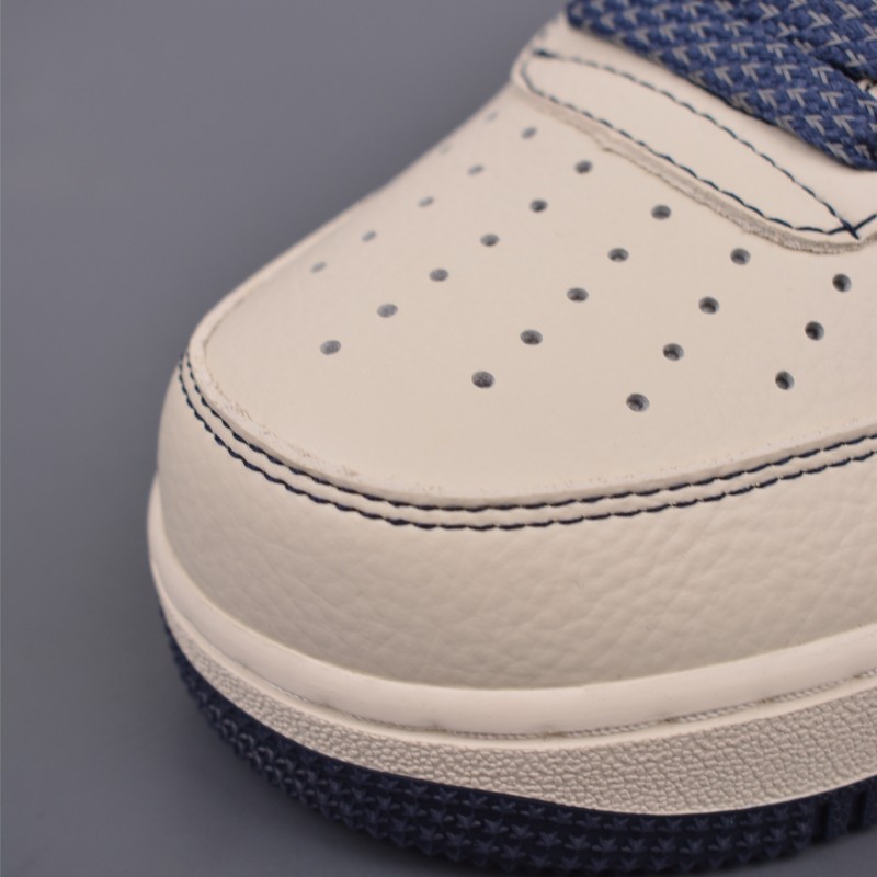 나이키 에어포스 1 로우