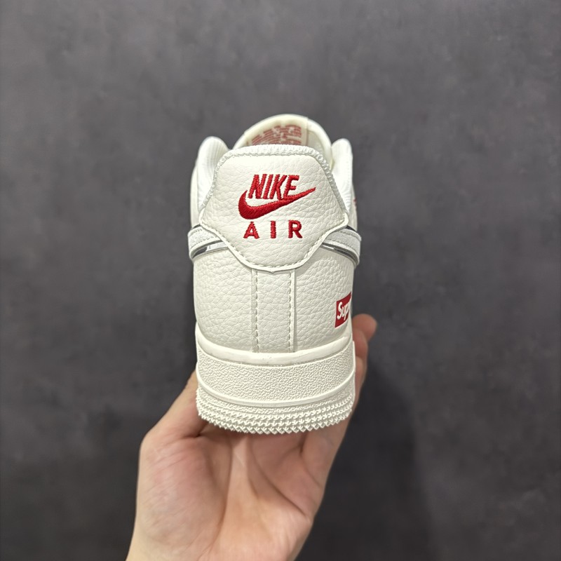 나이키 에어포스 1 로우