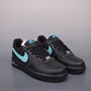 나이키 에어포스 1 로우